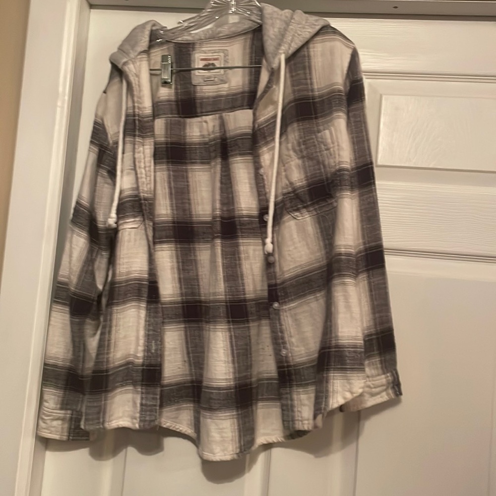 American Eagle oversized flannel with hood